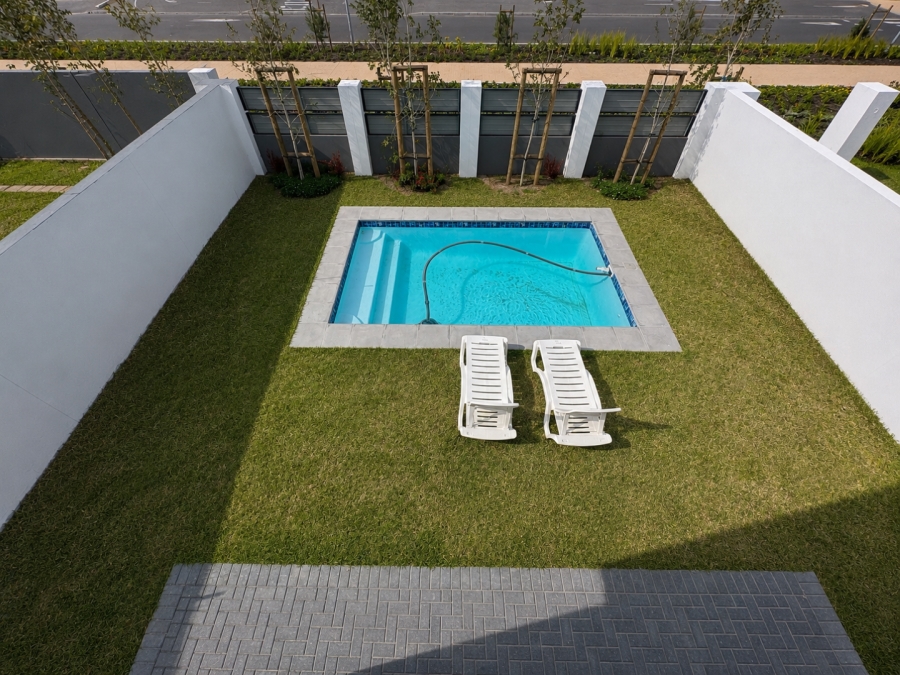 4 Bedroom Property for Sale in Sandown Western Cape